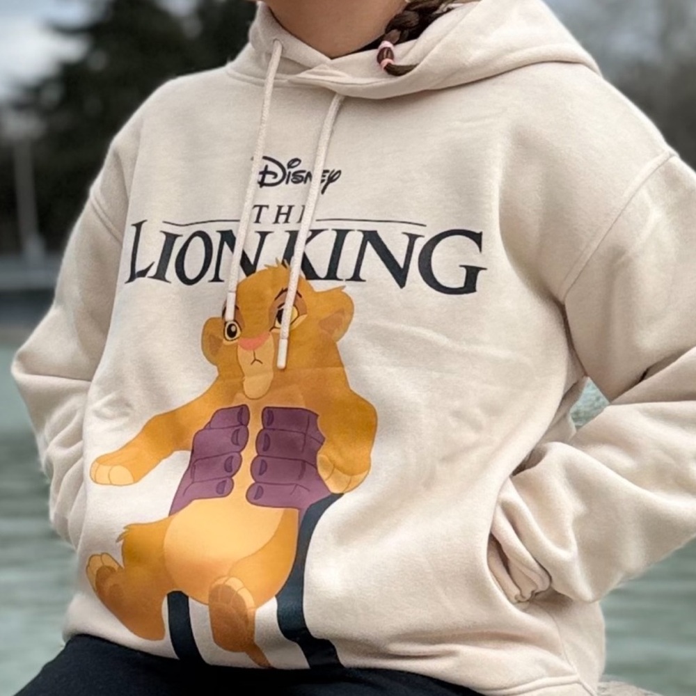 Disney The Lion King Cream Hoodie Women’s Size Small